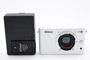 Nikon 1 J1 10MP Digital Camera Body vwhite battery&charger from japan #2510869 - Picture 1 of 12
