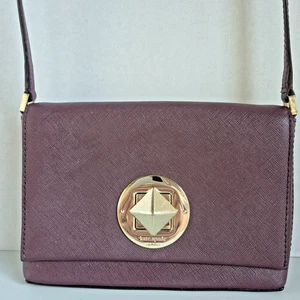 Borsa a tracolla Kate Spade Sally Newbury Lane Mulled Wine in pelle borsa con chiusura girevole - Foto 1 di 24