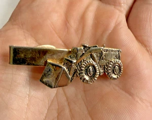 Vintage Mercury Industries Gold Tone Excavator Tie Clip - Picture 1 of 2