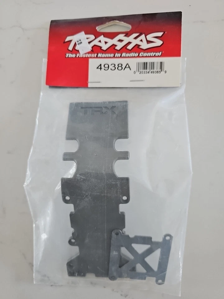 Traxxas. 4938A Rear Steel Skid Plate, Grey - Image 1 of 1