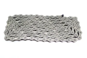Shimano Ultegra / Deore XT CN-HG701 11 Speed Chain 114L - Picture 1 of 4