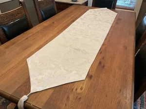 WATERFORD Linens Barons Court Ivory Damask Table Runner w Tassels 16x58 - Picture 1 of 7