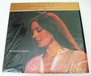 CRYSTAL GAYLE - WE SHOULD BE TOGETHER - 1979 - VINYL LP -  MINT! - Picture 1 of 5