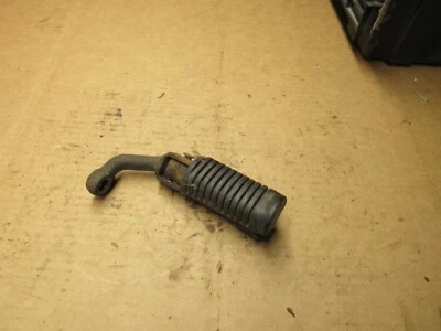 Reposapiés delantero para conductor Honda 1981 CB650c Foto 1 de 4