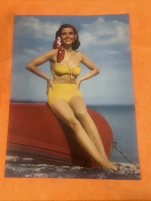 Impresión Pin-Up Vintage Earl Moran “First In” - Montaje Marrón y Bigelow Años 40 Foto 1 de 4