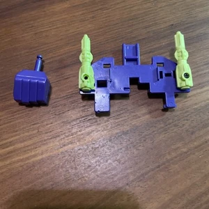 G1 transformers DEVASTATOR RIGHT FIST & WAIST CONSTRUCTICONS HASBRO - Picture 1 of 5