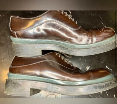 Prada men’s Designer Oxford Wingtip Loafer Size 8 Run Large.  Early 2000’s - Image 1 of 4