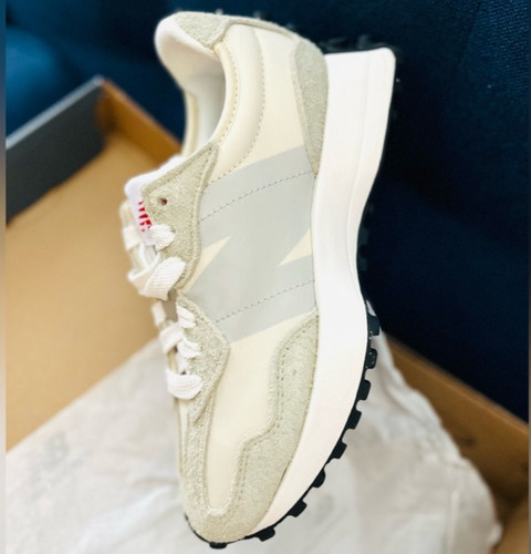 Scarpe sneakers donna casual New Balance 327 oliva pallido neutro taglia 7