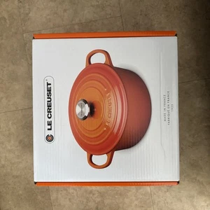 Le Creuset Round Casserole 28cm 6.7L - Picture 1 of 2