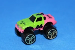 Micro Machines Pontiac Grand Prix Stock Car No.44 Turbo Wheels Galoob 1987 - Picture 1 of 5