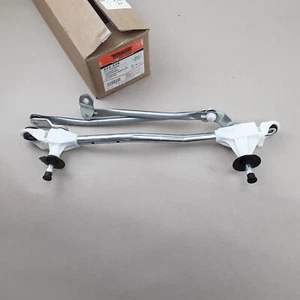 Front Windshield Wiper Linkage Fits Honda Fit (2007-2008) - Picture 1 of 4