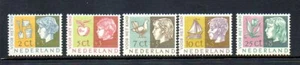 Netherlands Stamp lot - Scott #'s B259-63 - Mint Hinged (Heavy) - Picture 1 of 1