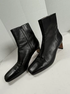 & OTHER STORIES Women's Black Leather Chelsea Ankle Pull On Boots Size 11.5 - Picture 1 of 14