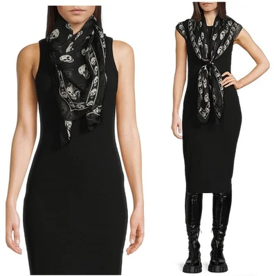 "Bufanda negra con calavera de seda Alexander Mqueen 40"" de ancho x 46"" de alto" Precio de venta sugerido por el fabricante $395 Foto 1 de 4