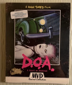 D.O.A. A Right Of Passage (MVD Rewind, Blu-ray, 1980) With Slip, Booklet, Poster - Imagen 1 de 2