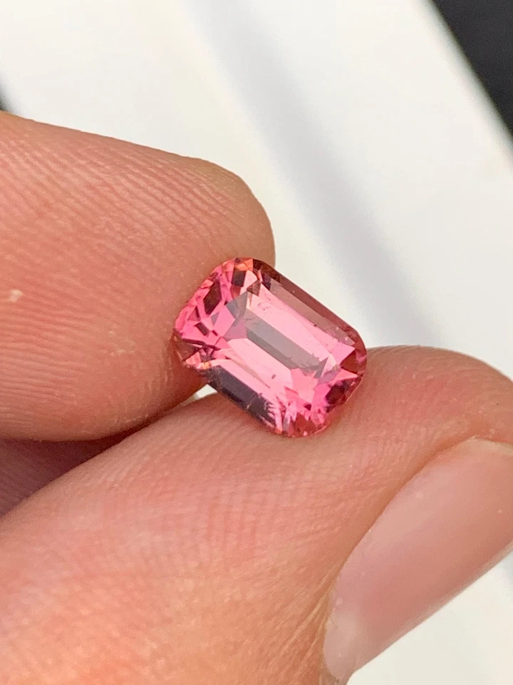 Pink Tourmaline Faceted 1.95 ct – Clean Natural Gem for Ring Setting - Image 1 of 4