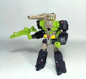 HASBRO 2016 TRANSFORMERS TITANS RETURN DELUXE HARDHEAD & FUROS 100% COMPLETE - Picture 1 of 13