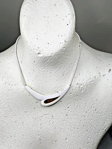 Vintage White Enamel & Gold Tone Teardrop Choker Necklace Snake Chain Style 15" - Picture 1 of 5