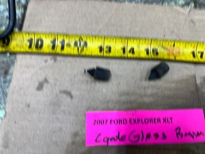 2006-2010 FORD EXPLORER  LIFTGATE GLASS BUMPERS SET OF 2 - Imagem 1 de 4