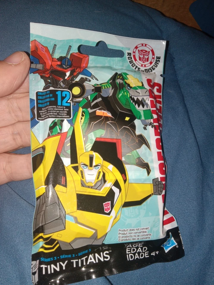 Figura de acción Transformers Tiny Titan Serie 3 - 1 bolsa ciega Foto 1 de 1