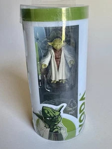 Star Wars Galaxy of Adventures Action Figure Yoda 3.75” from Hasbro w/ Comic NIB - Picture 1 of 8