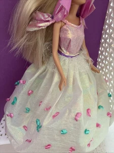 VTG 1966 Made in Indonesia Authentic Beautiful Embellished Barbie Ballgown - Picture 1 of 7