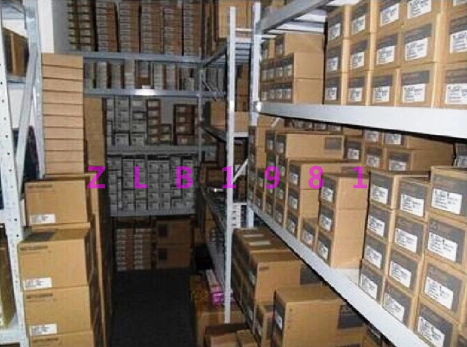 One Yaskawa servo SGM7J-08A7C6S+SGD7S-5R5A10A002 NEW- - Image 1 of 1