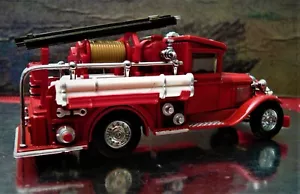1932 FORD AA FIRE ENGINE TRUCK, YFE06, limited 1993 series. - Picture 1 of 7