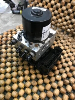 2010 2011 2012 Ford Escape Mercury Mariner ABS Anti Lock Brake Pump Assembly OEM — 第 1/4 张图片