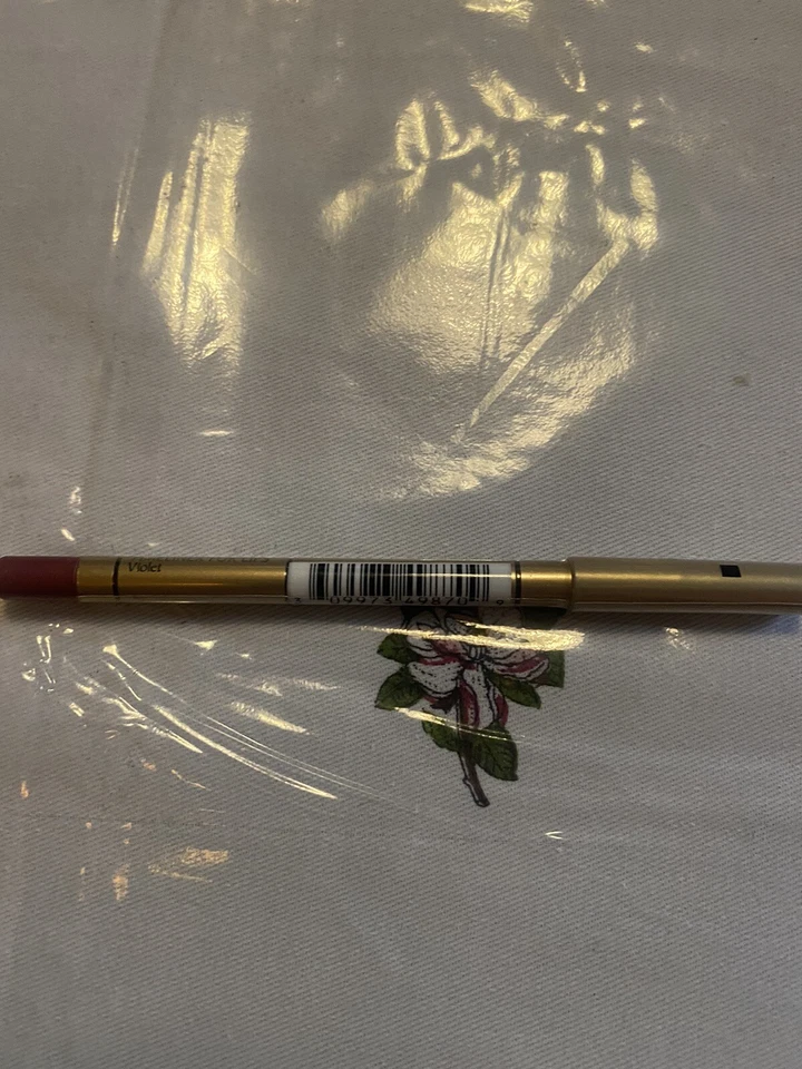 REVLON Timeliner for Lips Lip liner VIOLET Brand NEW - Image 1 of 1