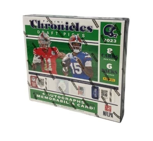 Caja de pasatiempos sellada de fábrica de fútbol americano selecciones draft de Panini Chronicles 2023 (¡4 autos!) - Imagen 1 de 5