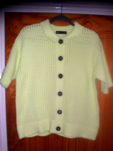 M&S COLLECTION SHORT SLEEVE COLLARED CARDIGAN SIZE 14 PALE CITRUS YELLOW HOLEY