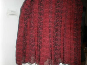 NEW Club Monaco Women Pleated SILK Skirt BURGUNDY MAROON COLOR SZ 4 FULLY LINED - Picture 1 of 4