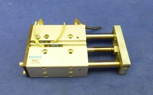 Cylindre de guidage Festo DFM-20-50-P-A-KF/170919/10bar (facture TVA incluse - Photo 1 sur 4