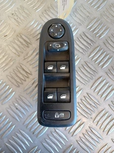 Bouton commande lève vitre Avant Gauche - PEUGEOT 508 I (1) - Réf : 98026364ZD - Picture 1 of 4