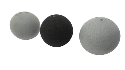 Lot of 3 Amazon Echo Dot 4th Gen Smart Speaker *display watch* - Free Shipping - Image 1 of 4