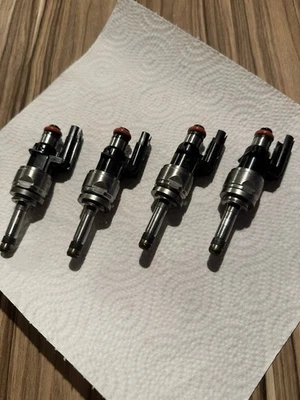 Volvo V40, V60, S60, XC60, XC90, V90 V90CC,Injektor, Einspritzdüse, 32140135 - Bild 1 von 4