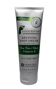 HOME &BODY CO CREMA PIEDI RAVVIVANTE RIPARAZIONE TEA TREE / VITAMINA KARITÈ E / IDRATAZIONE MENTA - Foto 1 di 5