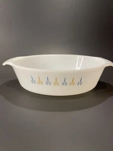 Vintage Fire King Candle Glow Atomic Star Round 1 1/2 Qt.Casserole Dish #433 - Picture 1 of 10