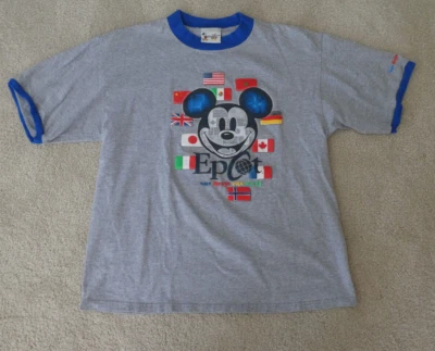Camiseta Vintage Walt Disney World Timbre - Epcot 2000 One Mouse One World - Talla L Foto 1 de 4