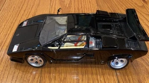 ***READ*** Burago 1988 Lamborghini Countach 1:18 Scale Diecast Model Car Black - Picture 1 of 12