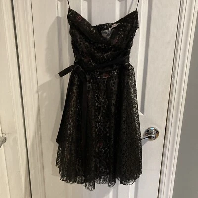 Vestido de festa Wishes Wishes feminino júnior tamanho pequeno leopardo renda preta  - Imagem 1 de 4