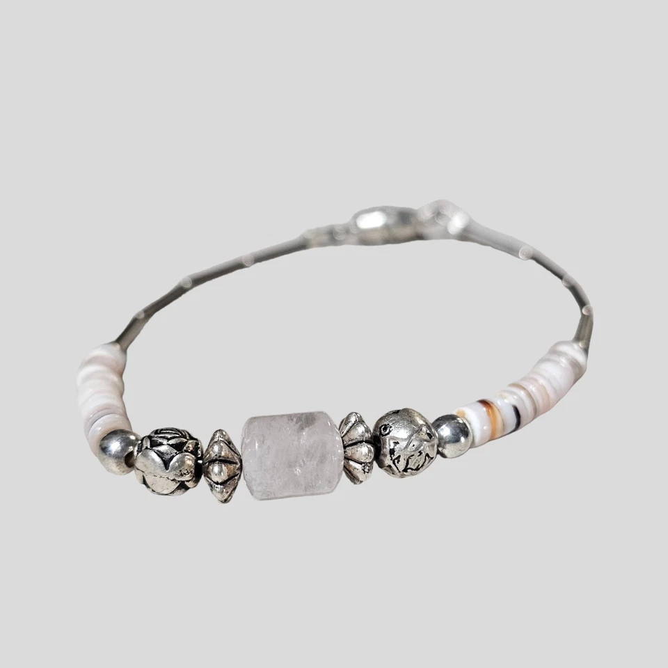 Quartz Shell Bead Bracelet Silver Tone Barrel Screw Clasp 7 Inches - Image 1 of 4