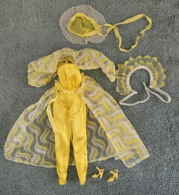 Barbie Pretty Changes #2598 1978 vintage mono amarillo envolvente, sombrero era superestrella Foto 1 de 4