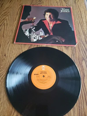 Tom Jones What A Night LP Vinyl Orange Label JE 35023 1977 Epic Records VGC  Foto 1 de 4