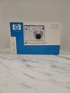 HP PhotoSmart R607 4.1MP Digital Camera - Silver 21x Zoom - Picture 1 of 12