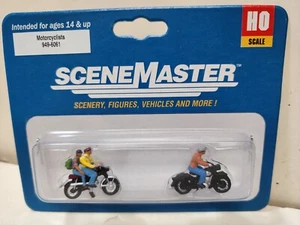Motorciclistas Walthers 949-6061 Scene Master con 3 pilotos escala HO 2 piezas - Imagen 1 de 4