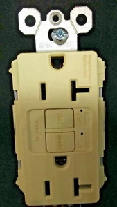 LOTTO 10 Pass Seymour AFGF202TRI AFCI GFCI Manomissione Resist 20A AVORIO SPEDIZIONE GRATUITA b - Foto 1 di 5