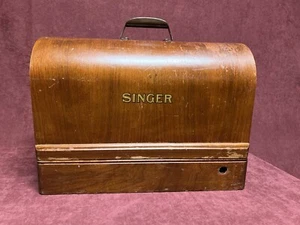 Vintage Singer Electric Sewing Machine W/ Case AG019352 - Picture 1 of 22