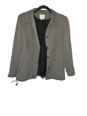 GENRE Collections woman Pant Suit set size 8 Blended 5 Buttons Long sleeve HQ - Image 1 of 4